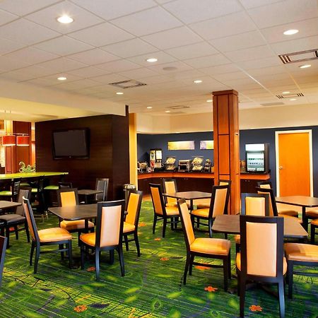 Fairfield Inn & Suites By Marriott Toronto Mississauga Buitenkant foto