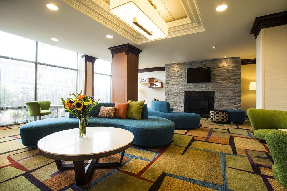 Fairfield Inn & Suites By Marriott Toronto Mississauga Buitenkant foto