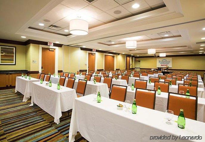 Fairfield Inn & Suites By Marriott Toronto Mississauga Buitenkant foto